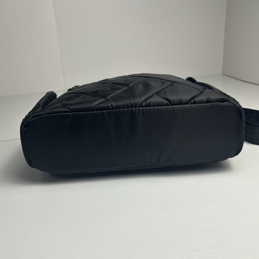 Lug Camper SE Black Quilted Crossbody Shoulder Bag Travel Zipper Organizer - Picture 4 of 11